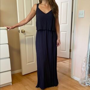 Elegant Navy Blue Maxi Dress